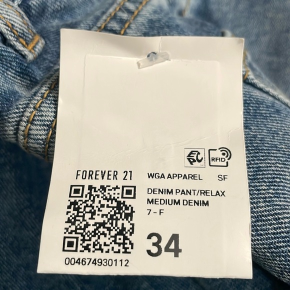 🎃 ➕ NWT Forever 21 Split-Knee Relaxed High-Rise Jeans Sz 34/16 - Picture 5 of 5